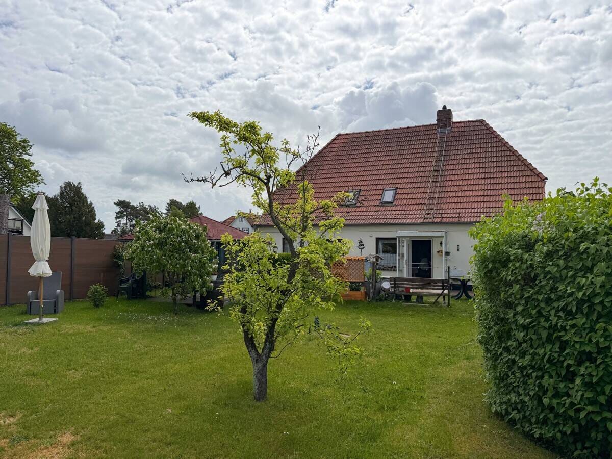 Immobilie in Prerow - Handwerkertraum - Sanierungsperle auf 719 m² strandnahem Grundstück in Prerow - Bild 2