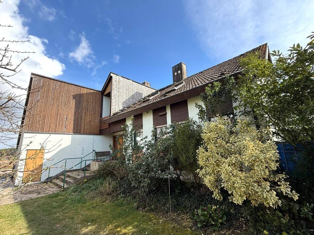 Immobilie in Lichtenau - 2-Familienhaus mit Doppelgarage - Bild 2