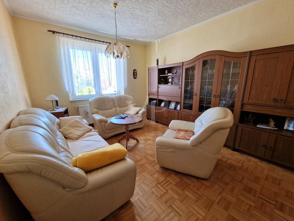Immobilie in Bleicherode - Großzügiges zentrales Stadthaus - für bis zu zwei Familien ideal gelegen, mit großem Grundstück - Bild 4