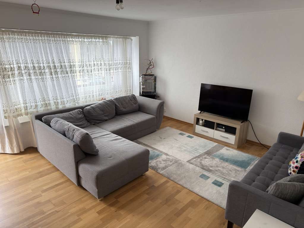 Immobilie in Tostedt - Eine gepflegte 3 Zimmer-Wohnung mit großem Balkon, Keller & Stellplatz - Bild 3
