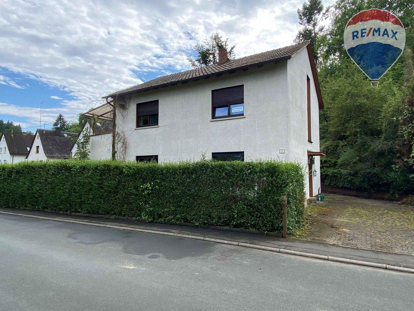 Immobilie in Selters (Taunus) - Einfamilienhaus in Selters mit großem Grundstück - Bild 0
