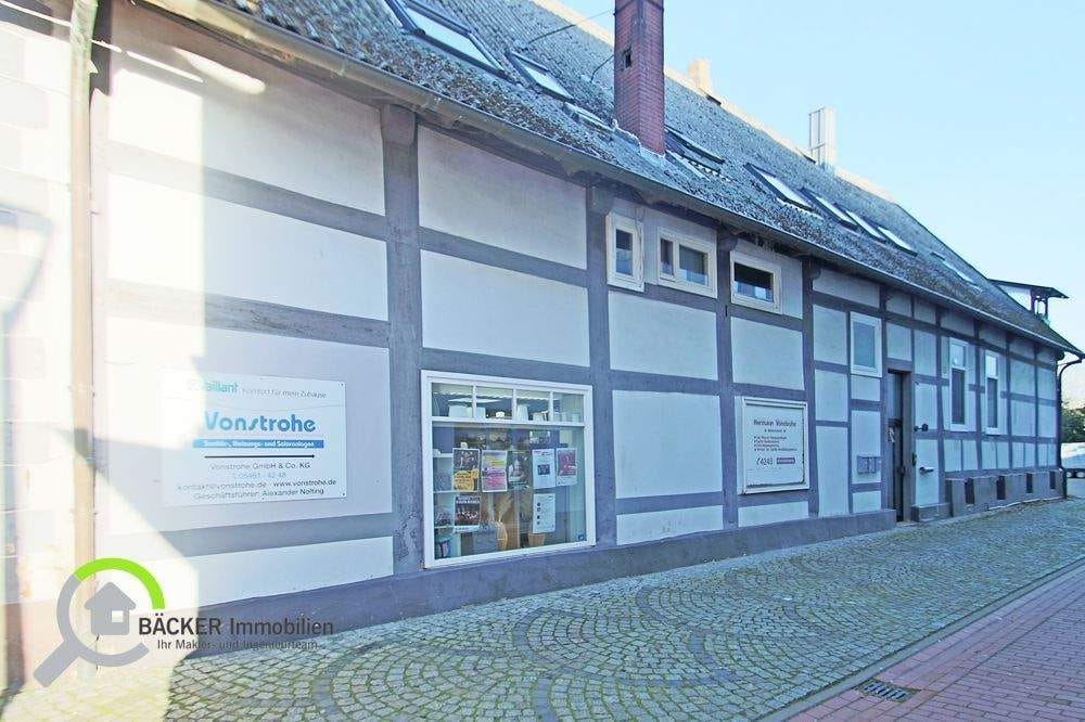 Immobilie in Bramsche - Vermietetes Wohn- und Geschäftshaus in 1A-Lage von Bramsche mit attraktivem Ist-Faktor von 10,32 zu verkaufen - Bild 2