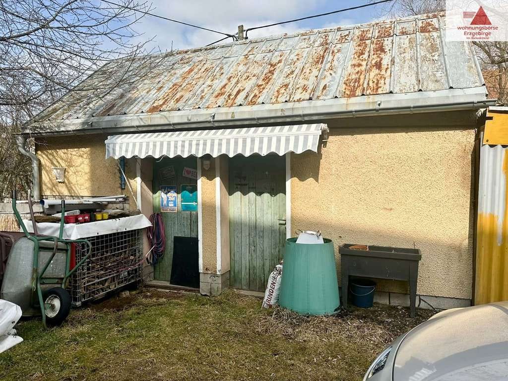 Immobilie in Elterlein - Ländlich wohnen: Einfamilienhaus zum Ausbau in Elterlein-Hermannsdorf: 170 m² & 1.469 m² Grundstück - Bild 4