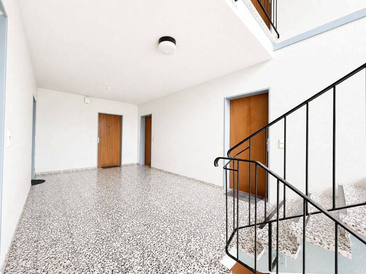 Immobilie in Villingen-Schwenningen - Vermietete 1-Zimmer-Wohnung mit Balkon & TG-Stellplatz - Bild 4