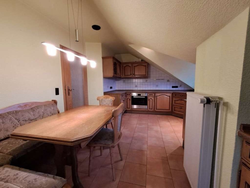 Immobilie in Kisselbach - Große und helle 4-Zimmer-Wohnung mit Landhausflair - Bild 3