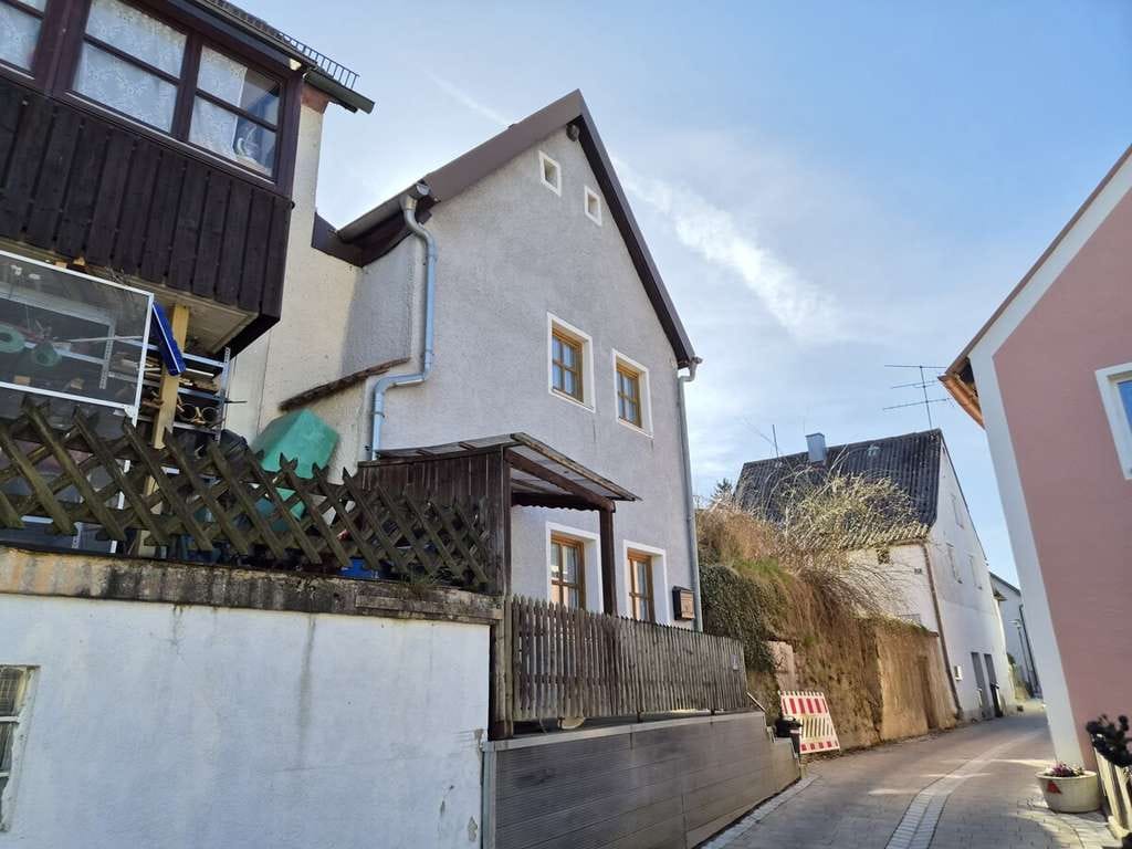 Immobilie in Brunn - Klein, aber mein: 
Häuschen mit Wachküsspotential! - Bild 2