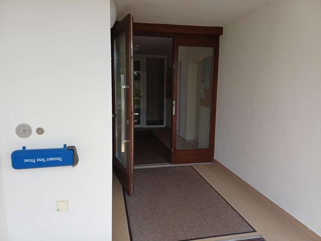 Immobilie in Neureichenau - * CHARMANTE, KOMPLETT RENOVIERTE 2.- ZI. WOHNUNG im bayerischen Wald * - Bild 1