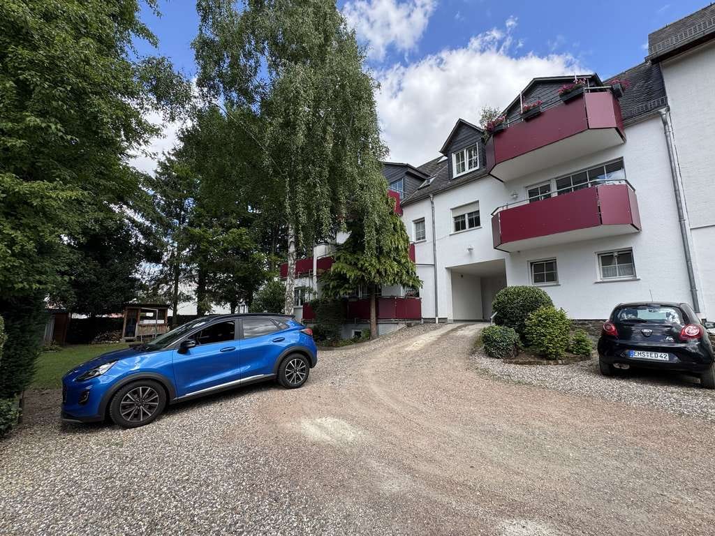 Immobilie in Nastätten - Charmante Maisonettewohnung (60 m²) mit Studio und Balkon mit Blick ins Grüne - Bild 3