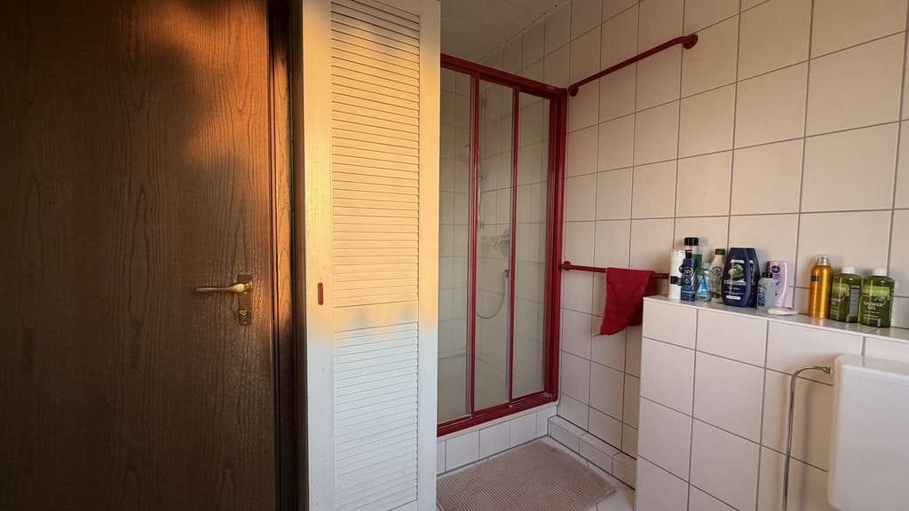 Immobilie in Schriesheim - 3-Zimmer Dachgeschosswohnung mit Terrasse und KFZ-Stellplatz in Schriesheim - Bild 4
