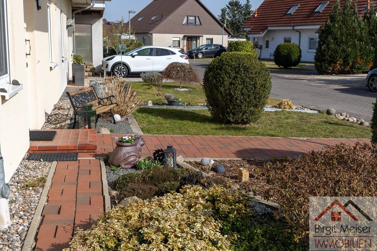 Immobilie in Warsow - Kapitalanlage mit Perspektive - Gepflegte DHH mit gesicherter Miete & späterer Eigennutzung - Bild 2