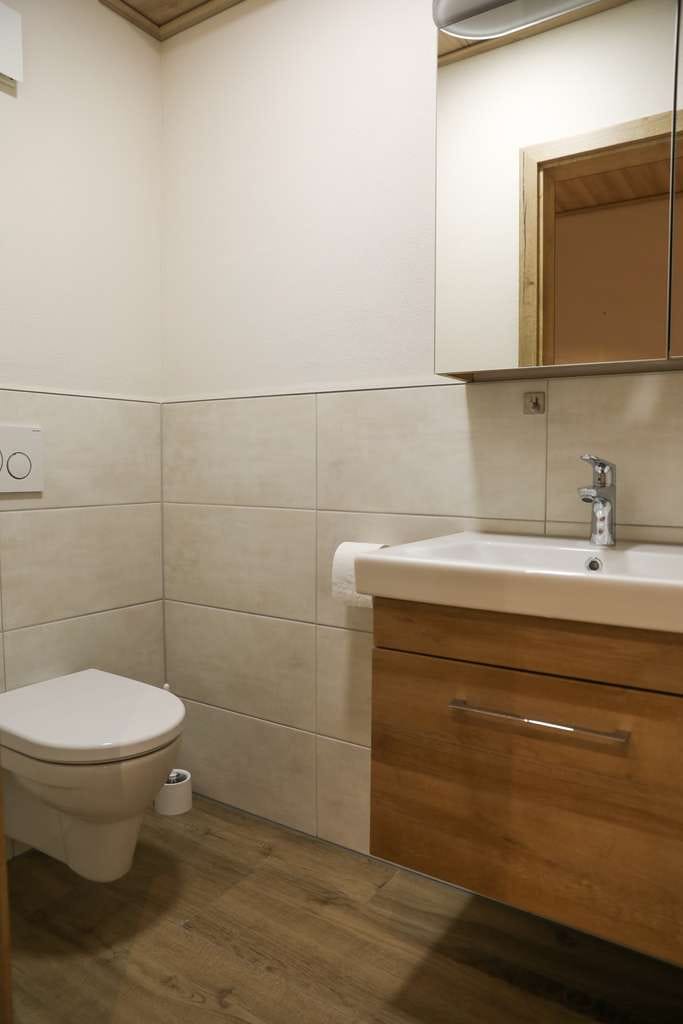 Immobilie in Neuhütten - Gepflegtes Zweifamilienhaus mit viel Platz im Grünen - Bild 4