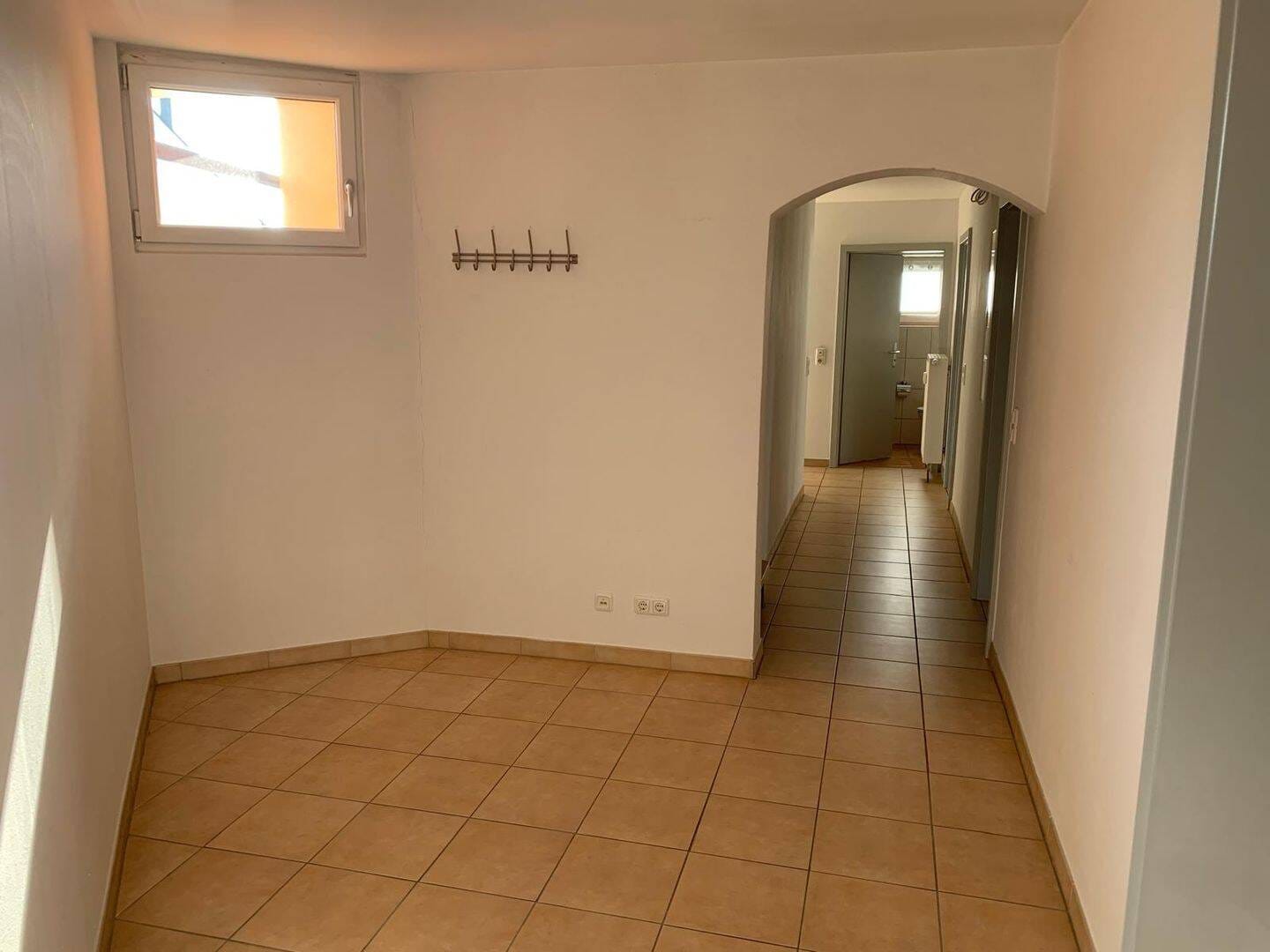 Immobilie in Grafenwöhr - Attraktives Wohn-und Geschäftshaus als Kapitalanlage - Bild 2