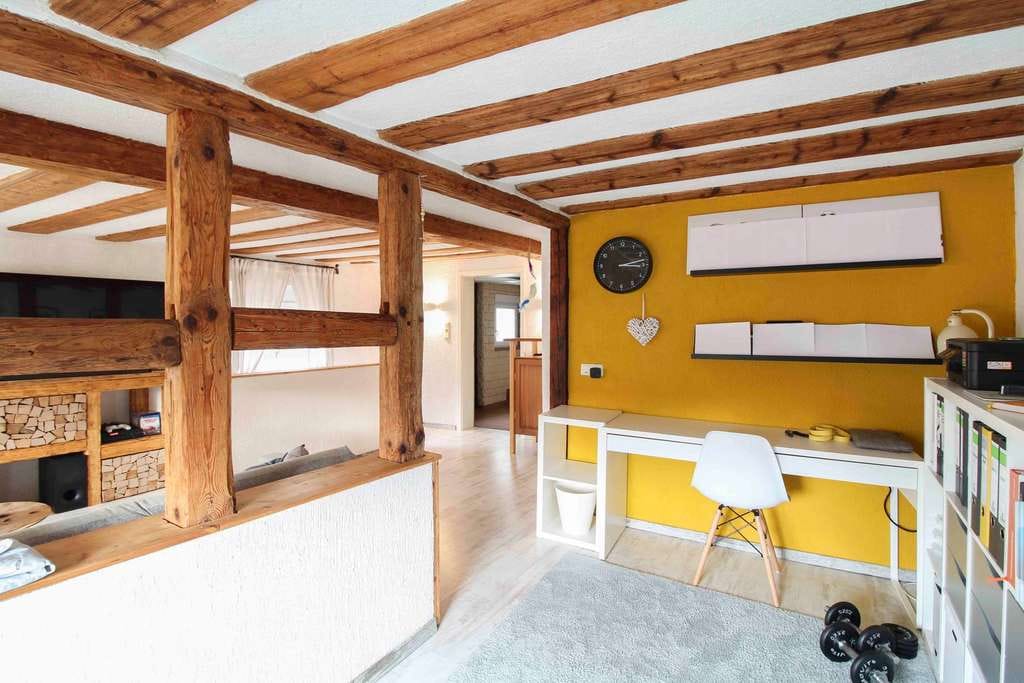 Immobilie in Bürgel - Ruhig gelegenes Einfamilienhaus mit viel Gestaltungspotential Nähe Jena - Bild 0