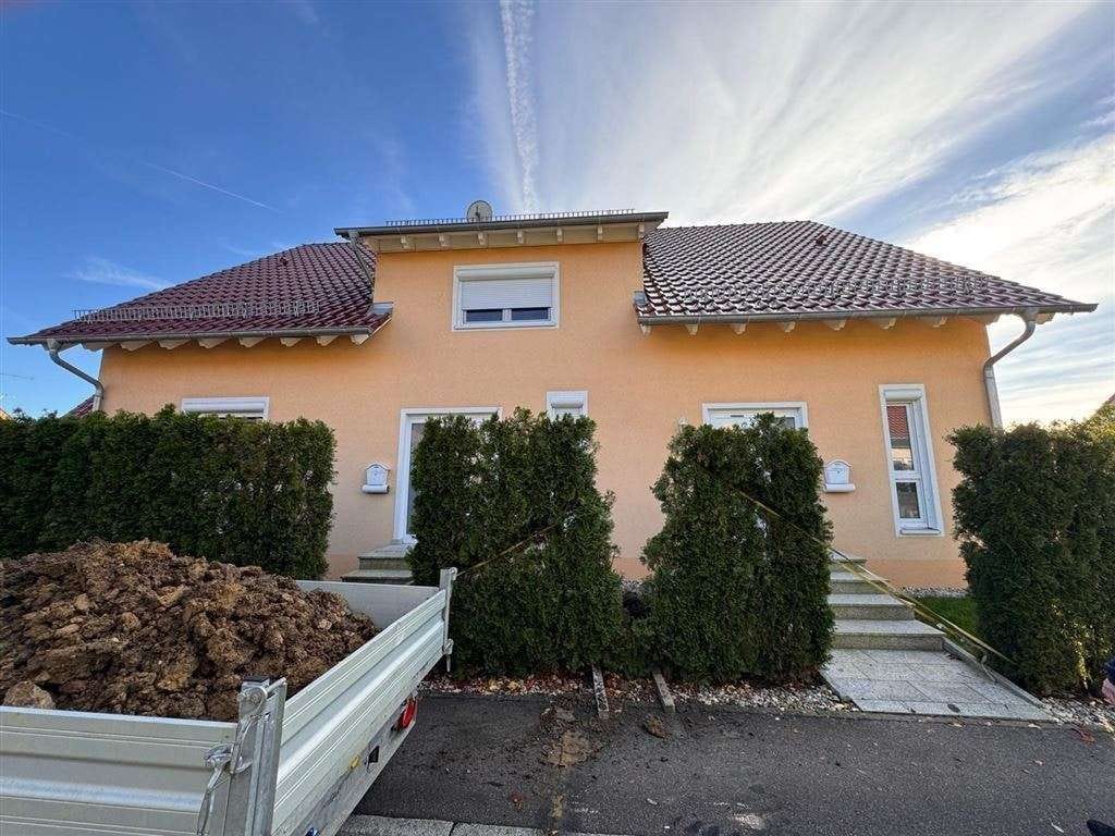 Immobilie in Starzach - Moderne Bestandsimmobilie mit Energieeffizienz – 4 Wohnungen, Garten & Stellplätze - Bild 0