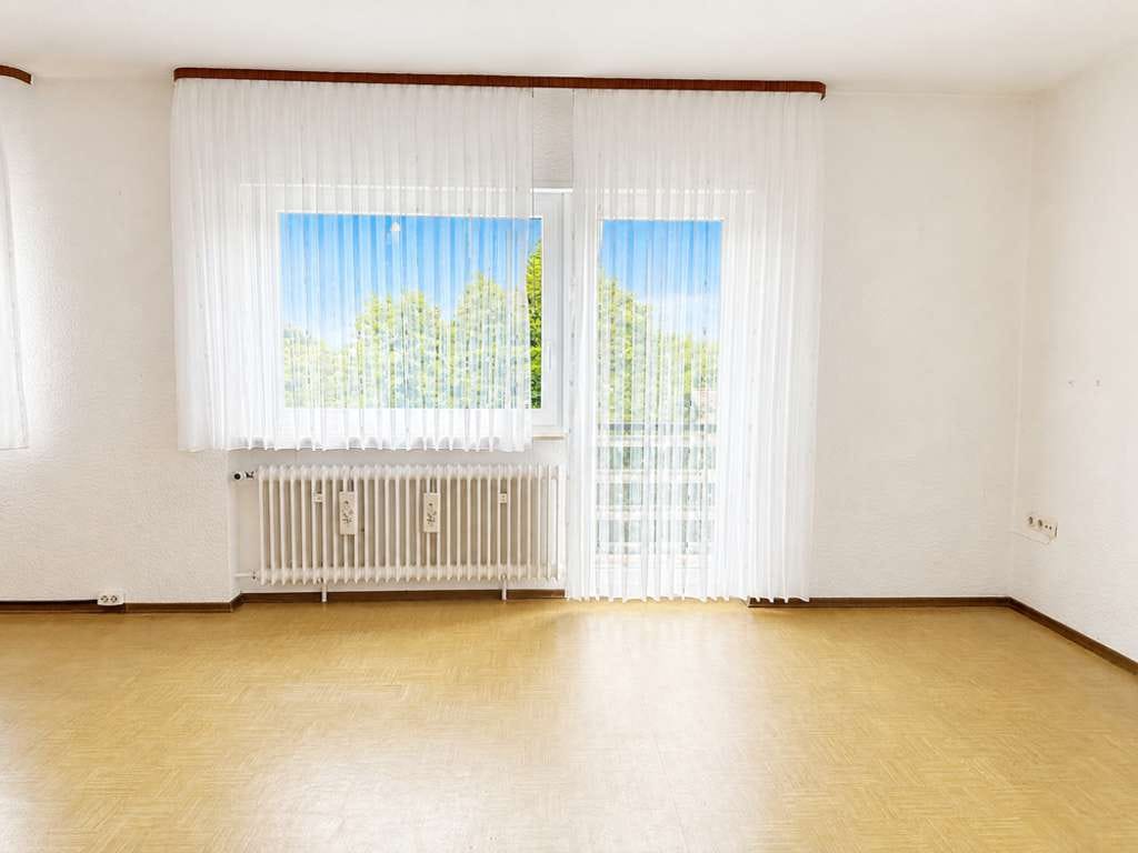 Immobilie in Neidenfels - Grüne Aussichten: Einfamilienhaus (DHH) mit Einliegerwohnung, Garage und Garten in Waldrandlage - Bild 4