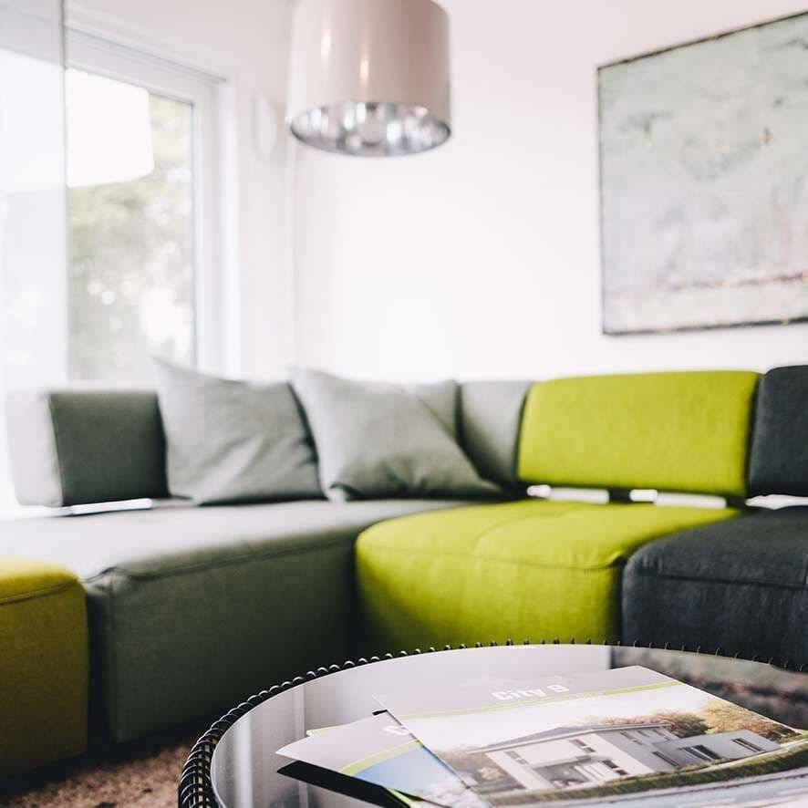 Immobilie in Riedbach - Nie wieder Treppen ! Schicker, topmoderner Bungalow mit Wahnsinns-Ausblick - Bild 2