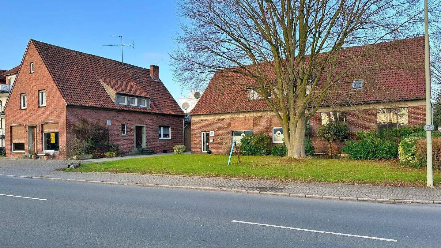 Immobilie in Welver - Einfamilienhaus auf dem Land + Wohn-/Gewerbeobjekt - ideal für Handwerker, Betriebe oder Kapitalanleger - Bild 0