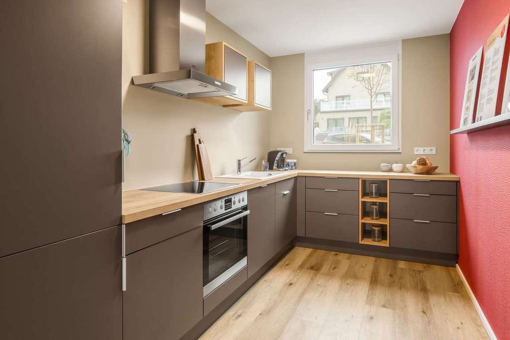 Immobilie in Herbolzheim - Herbolzheim - Viel Platz für die ganze Familie - 5 Zimmer - 145qm - auf Wunsch im Sommer 2026 Bezug - Bild 2