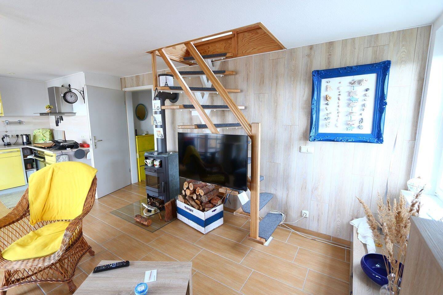 Immobilie in Garz/Rügen - Maisonette-Ferienwohnung mit Balkon und Kamin, ruhige Lage in Garz/Rügen - Bild 3