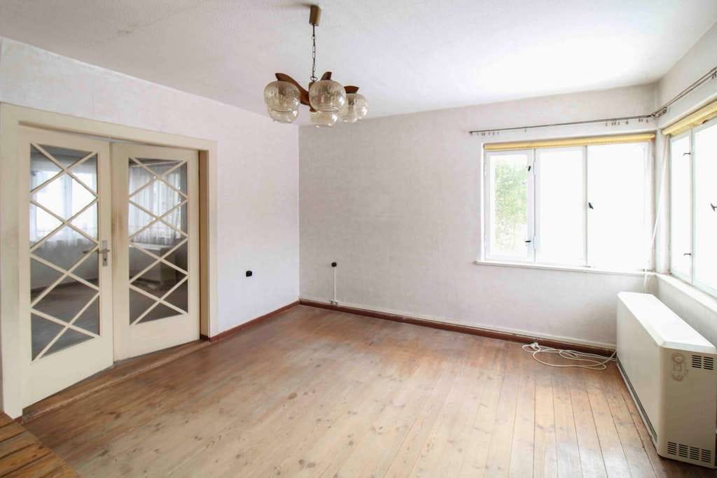 Immobilie in Garz/Rügen - Liebhaberhaus mit skandinavischem Charme in Garz auf Rügen - Sanierung oder Neubau auf großem GS - Bild 2
