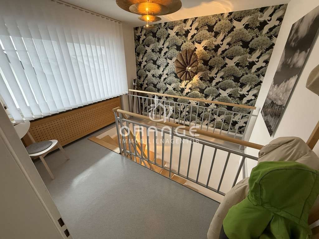 Immobilie in Baierbrunn - *** Top Rendite - Zwei Wohnungen und eine Gewerbeeinheit in Baierbrunn - derzeit an Zahnarztpraxis v - Bild 3