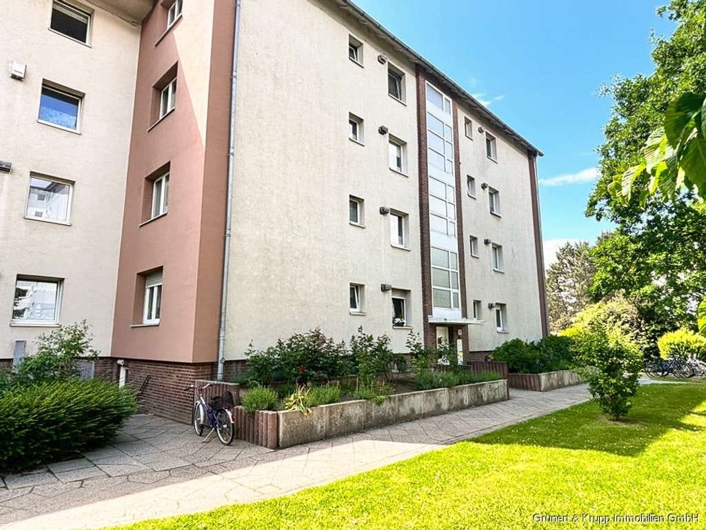 Immobilie in Neustadt in Holstein - Kapitalanlage - 3-Zimmer-Wohnung mit Balkon in eingewachsener Wohnlage - Bild 1