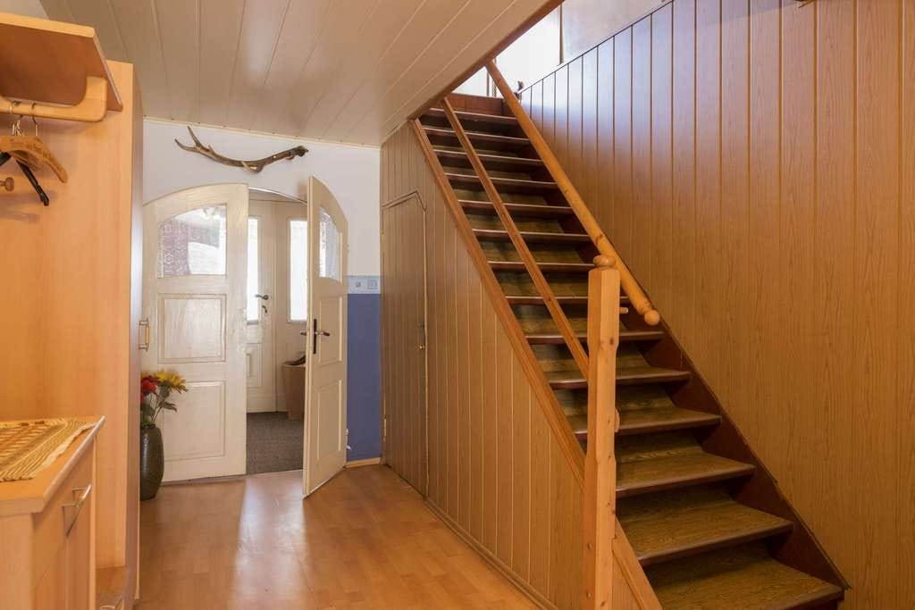 Immobilie in Liepe - Bauernhaus mit Garage und 26 Hektar Landfläche *Provisionsfrei für den Käufer* - Bild 4