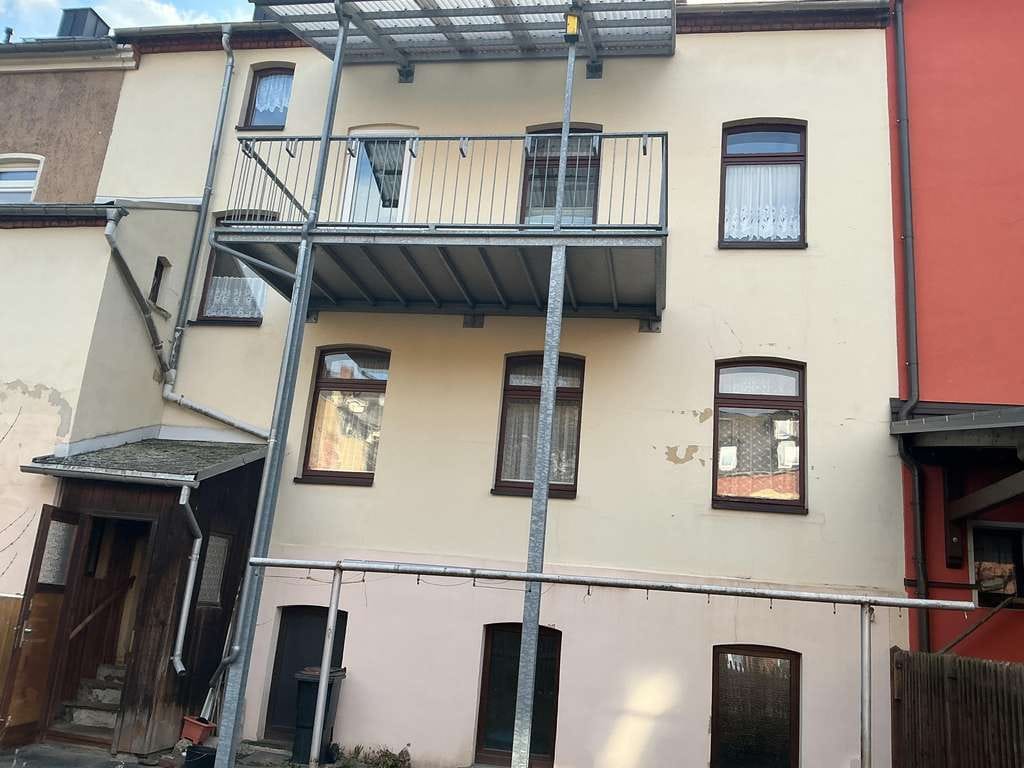 Immobilie in Falkenstein/Vogtland - Renovierungsobjekt mit viel Charme ! - Bild 3