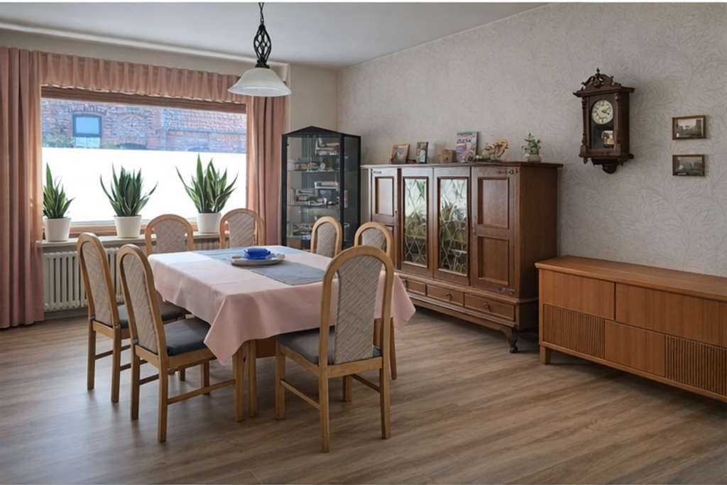 Immobilie in Otterndorf - Ein Zuhause mit Herz, Raum und schönem Garten für die ganze Familie - Bild 1