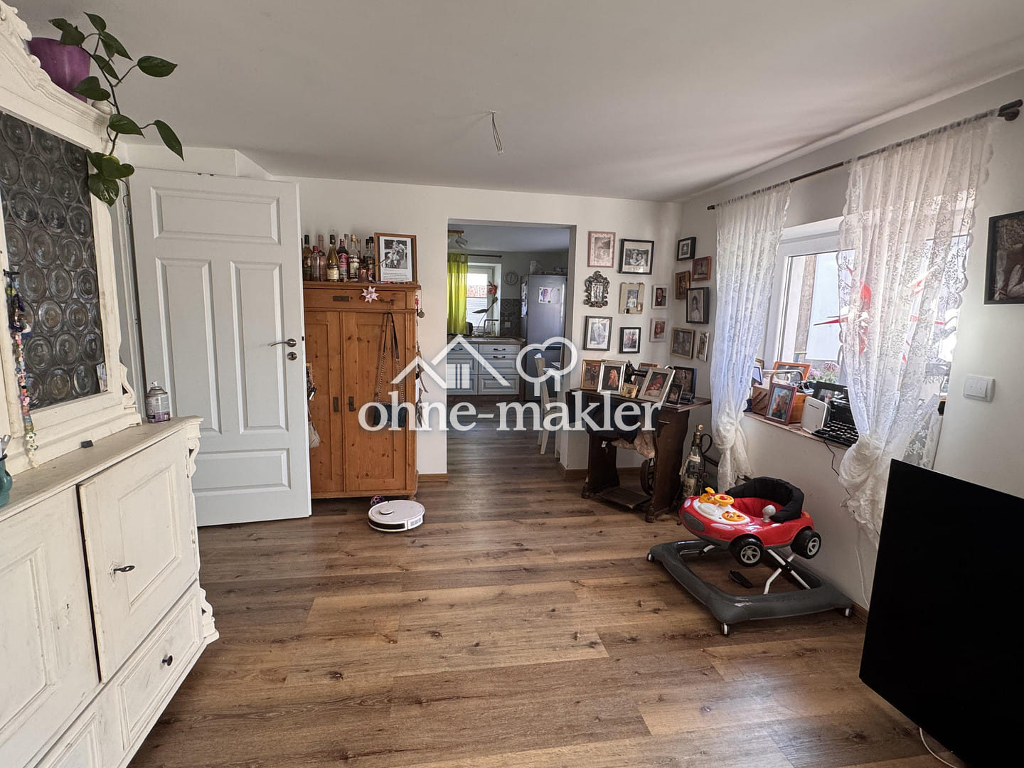 Immobilie in Altdorf bei Nürnberg - Einfamilienhaus/Bauernhaus mit großem Grundstück, Scheune & Stall - Bild 4