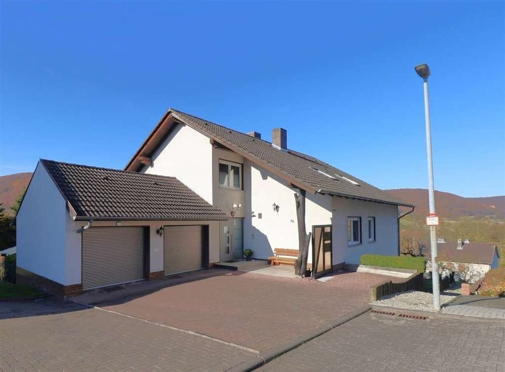 Immobilie in Sontra - TOP-Zustand: Ein- bis Dreifamilienhaus mit zahlreichen Extras - Bild 4