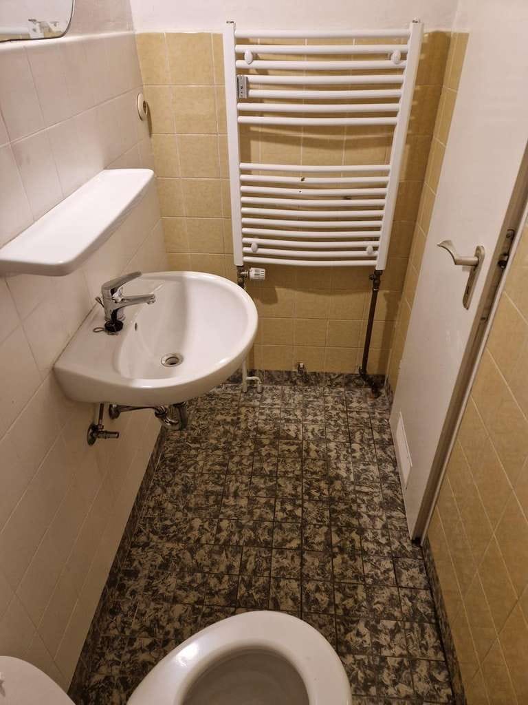 Immobilie in Plettenberg - Helle 1,5-Zimmer-Wohnung mit Weitblick und Balkon. Ideal auch als Kapitalanlage! - Bild 4
