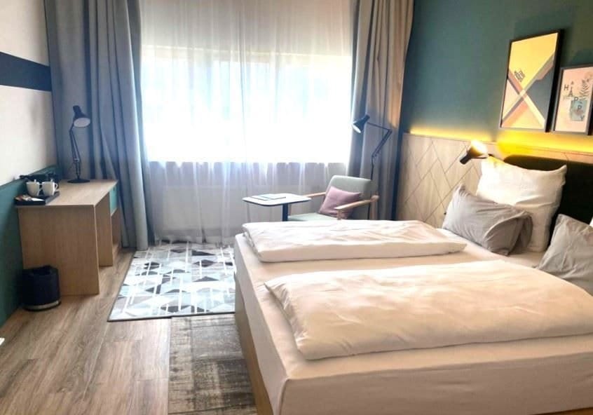Immobilie in Sindelfingen - Kapitalanleger aufgepasst -Vermietetes Hotelzimmer in beliebter Lage in Sindelfingen - Bild 1