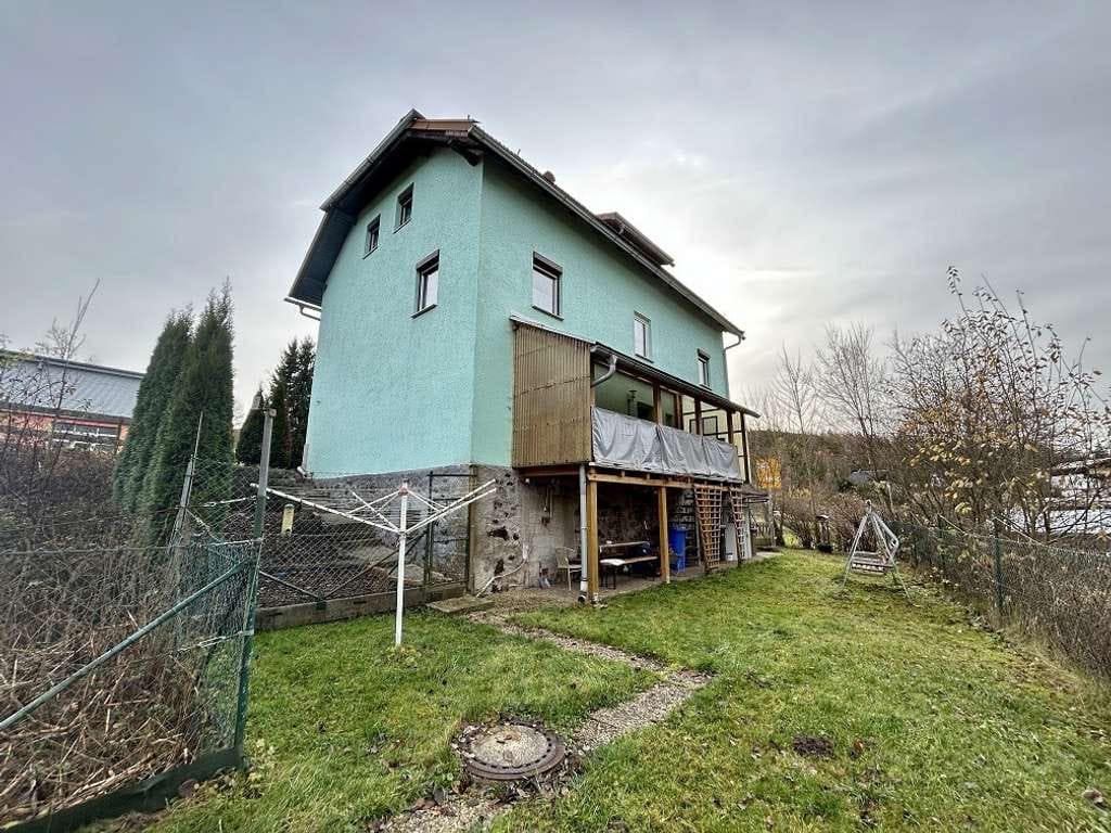 Immobilie in Spiegelau - Großes Einfamilienhaus in 94518 Spiegelau  - Bild 2