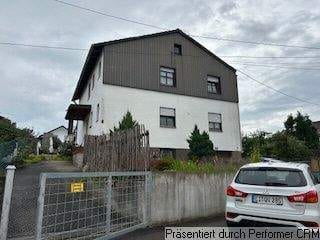 Immobilie in Eitensheim - " Hier gibt`s auch noch Platz für Oma u. Opa "   Zwei Fam. - Haus mit beheizten Wintergarten - Bild 1