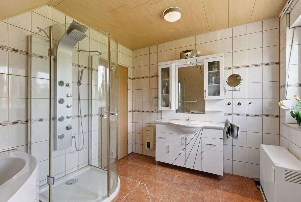 Immobilie in Muldestausee - Wunderschönes Einfamilienhaus am Muldenstausee/ Mühlbeck mit Pool und großem Grundstück zu verkaufen - Bild 4