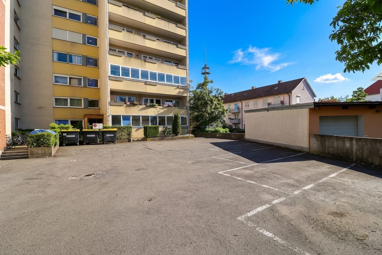 Immobilie in Singen (Hohentwiel) - Gepflegte 2-Zimmer-Erdgeschosswohnung mit Balkon in Singen (Hohentwiel) - Bild 0