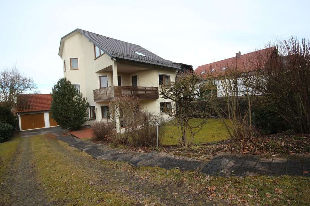 Immobilie in Wertingen - Attraktive Doppelhaushälfte in bevorzugter Wohnlage - Bild 1