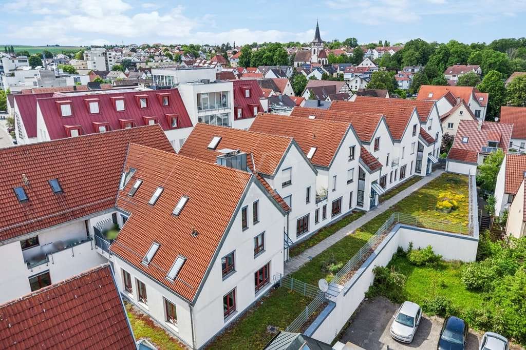 Immobilie in Ditzingen - * Bestandsimmobilie zur Wohnraumentwicklung - 
Starkes Wertsteigerungs- und Renditepotenzial * - Bild 1