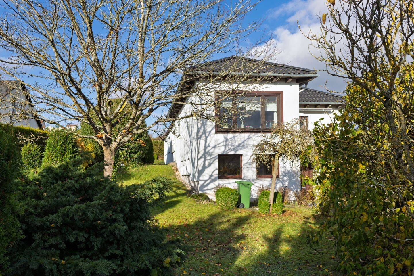 Immobilie in Willingen (Upland) - Haus mit vielen Möglichkeiten - Bild 0