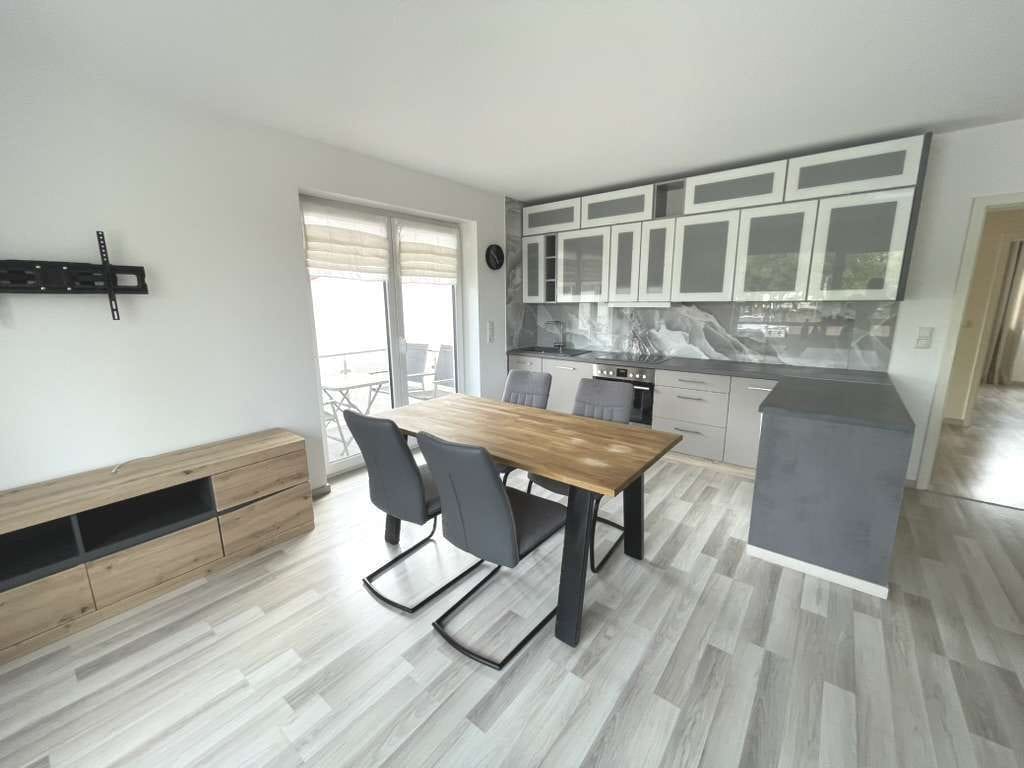 Immobilie in Altlußheim - 2018 neu erbaute 3- Zimmerwohnung mit Balkon und 2 Stellplätzen - Bild 3