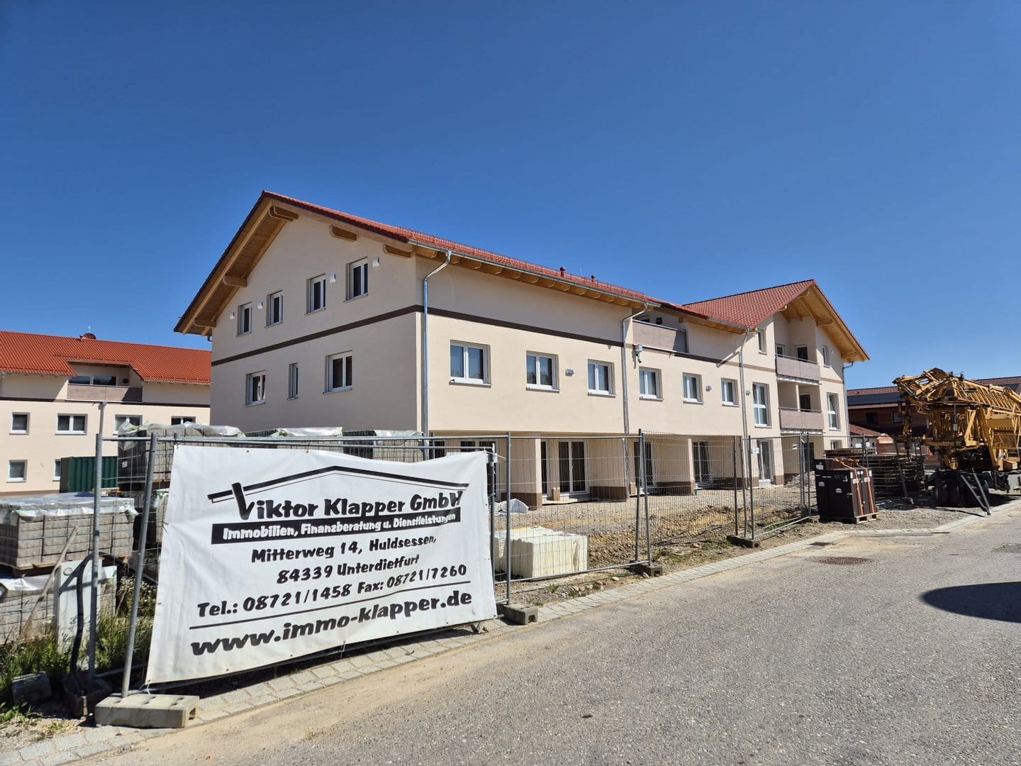 Immobilie in Feichten an der Alz - PROVISIONSFREI - Neubauwohnungen im Vierseithof Mankham: Whg. 1 - 4-Zi-Maisonette-Wohnung vor Alpen und Chiemsee - Eine Wohnung wie ein Haus - Bild 3