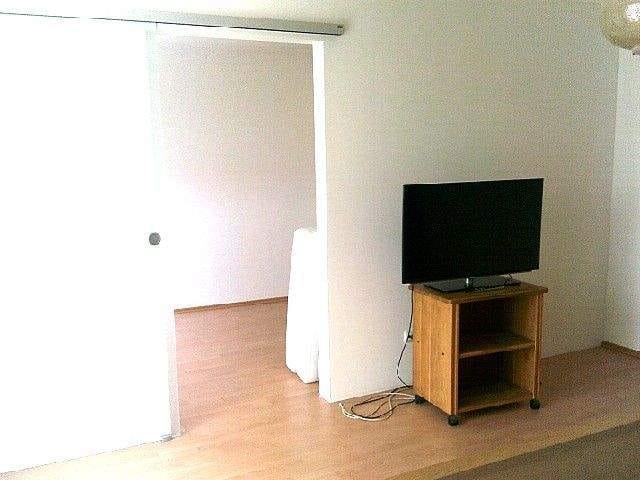 Immobilie in Wallersdorf - Zweifamilienhaus mit Potential direkt in Wallersdorf  - Bild 4