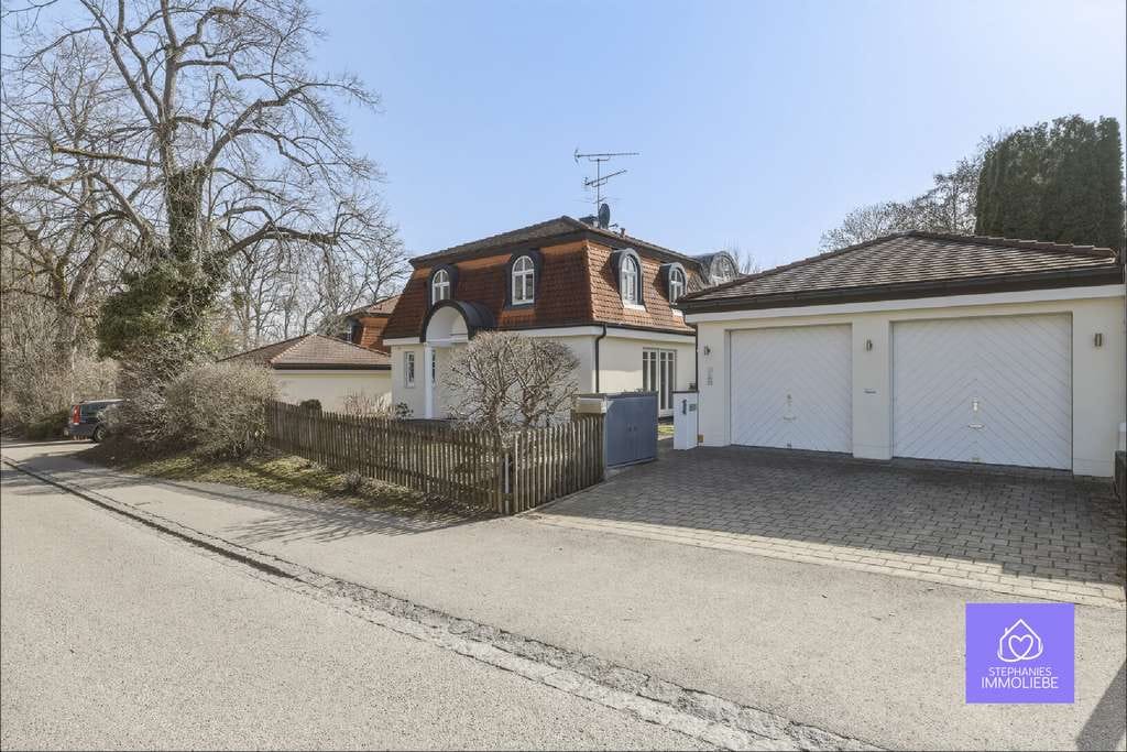 Immobilie in Bernried am Starnberger See - Charmantes, freistehendes Einfamilienhaus in ruhiger, zentraler Lage und idyllischem Garten - Bild 2