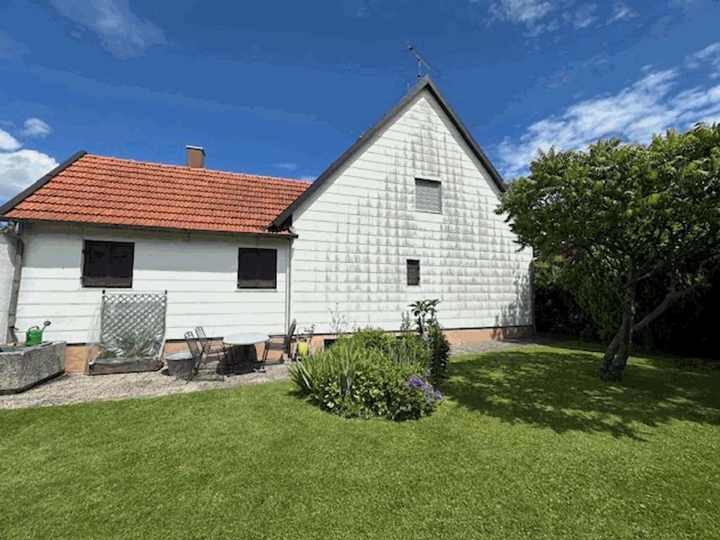 Immobilie in Forstern - Eckgrundstück mit 650 m² mit ein Einfamilienhaus in Forstern zu verkaufen - Bild 3