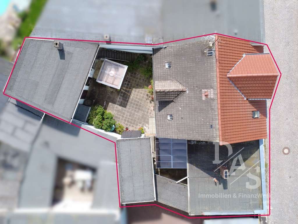 Immobilie in Barby - Viel Platz für Familie, Hobby und Homeoffice – gepflegtes Einfamilienhaus mit Innenhof - Bild 2