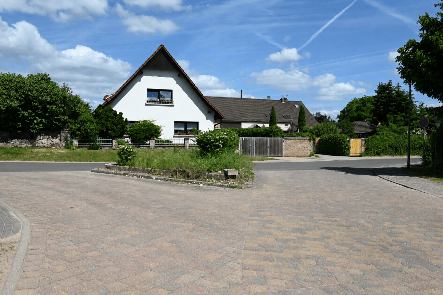 Immobilie in Templin - Reduziert - Uckermark - Stilvolles Einfamilienhaus in Röddelin mit Scheune und Garage - Bild 1