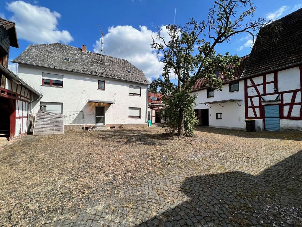Immobilie in Hünstetten - Oberlibbach: Ein 4-Seiten-Bauernhof mit vielseitigen Nutzungsmöglichkeiten! - Bild 4