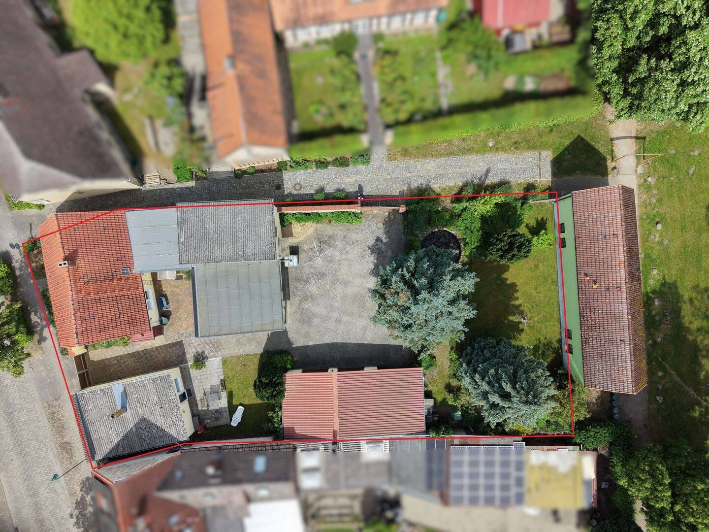 Immobilie in Wesenberg - Charmantes Ferienimmobilien-Ensemble mit Ausbaupotenzial in Wesenberg - Bild 1