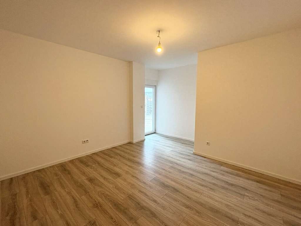 Immobilie in Weisenheim am Sand - Große Erdgeschosswohnung in zentraler Lage Weisenheims - Nach Renovierung bezugsfrei - Bild 4
